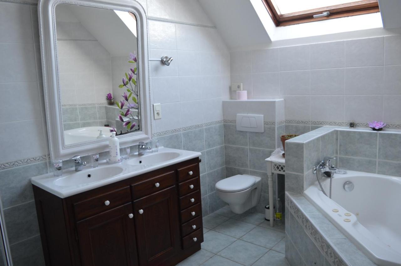 Chambres D'Hotes Des Bauges Route 26 57 La Motte-en-Beauges Екстериор снимка